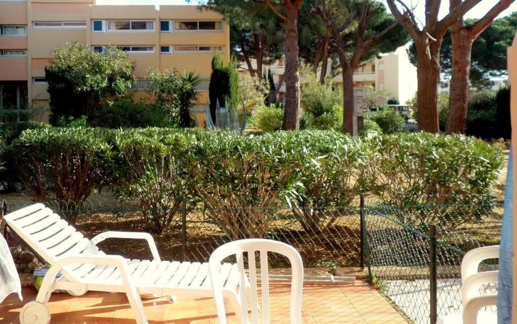 T2 Terrasse, Bormes Les Mimosas La Faviere, 5 Pers, 5 Mn A Pieds Des Plages Et Commerces Eksteriør billede